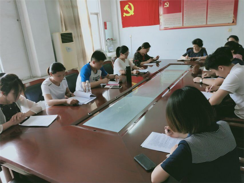 【医学技术系】分享经验 互助提升  医学技术系召开辅导员学习工作交流会