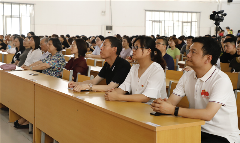 学院组织收看庆祝中国共产党成立100周年大会直播盛况