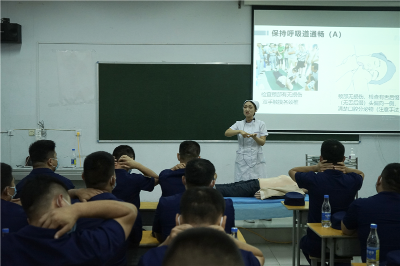 【学党史我为群众办实事】学院为市消防救援支队指挥能力培训班开展急救专项技能培训