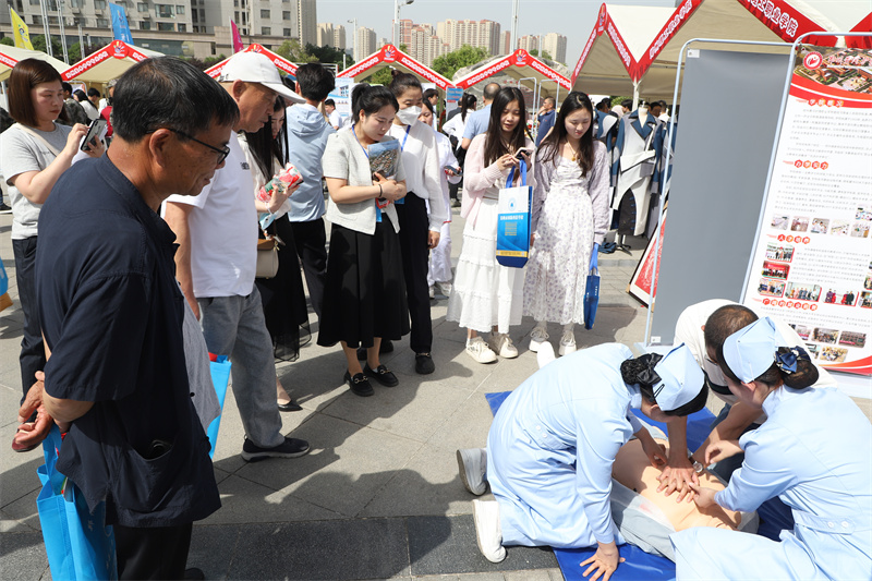 1724040748266937.jpg IMG_4221.jpg