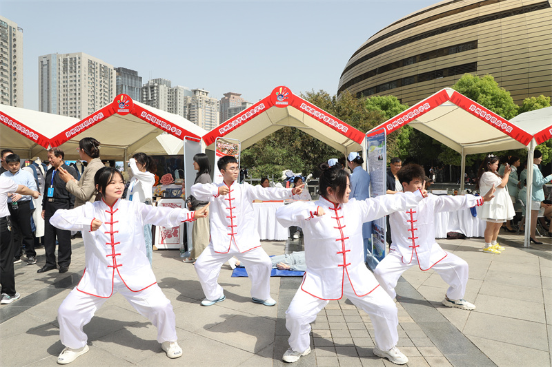 1724040799266143.jpg IMG_4176_副本.jpg