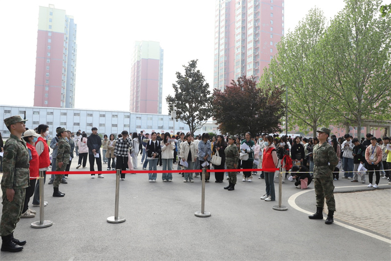 1724042477419158.jpg 4.jpg