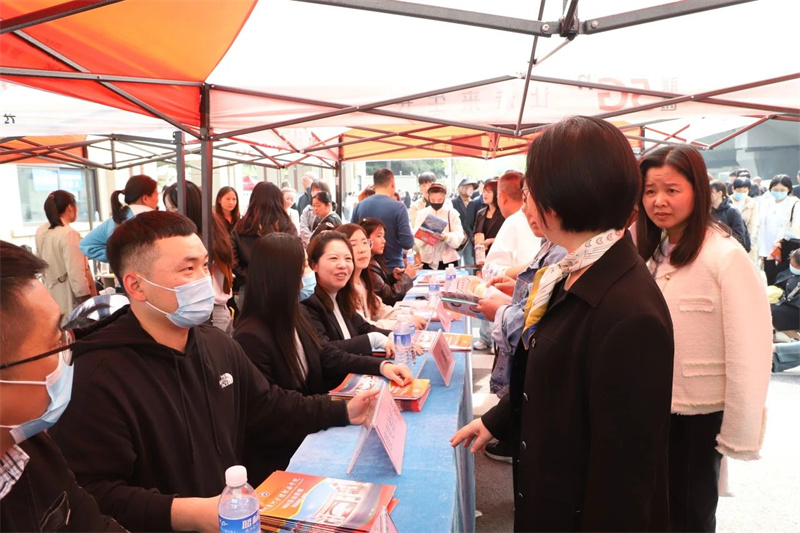 1724042513755401.jpg 8.jpg