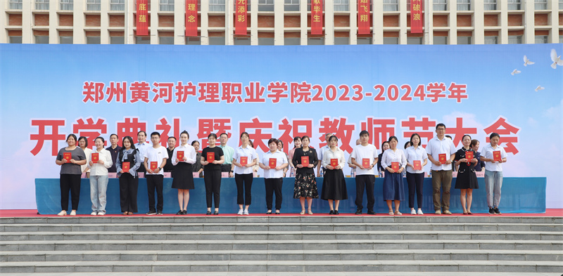 1724059530681793.jpg IMG_1813.jpg