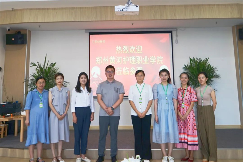 学院党委副书记张莉带队开展访企拓岗促就业专项行动