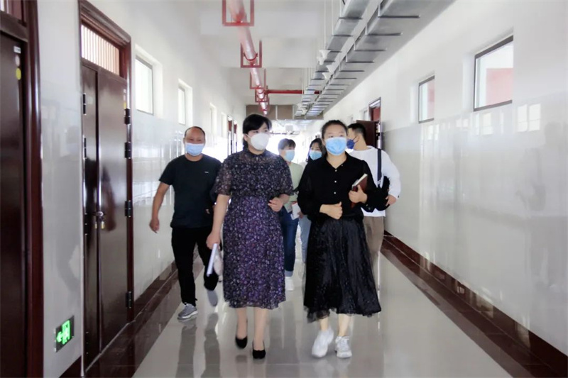 我院新密校区开展新学期线下首日教学检查