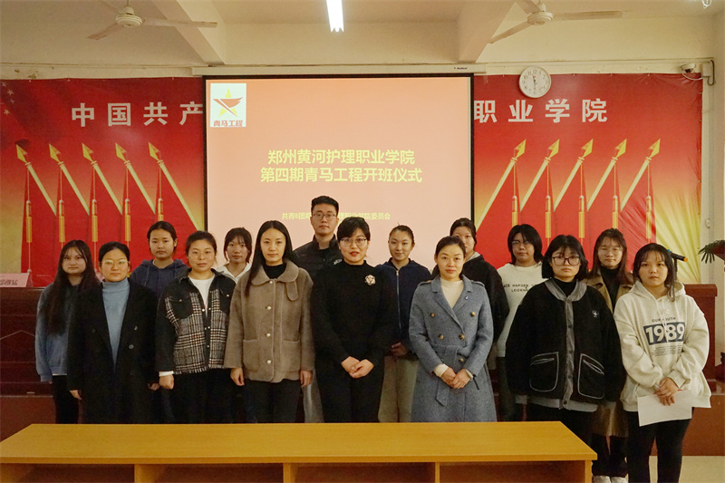 1724134241434844.jpg 合影.jpg