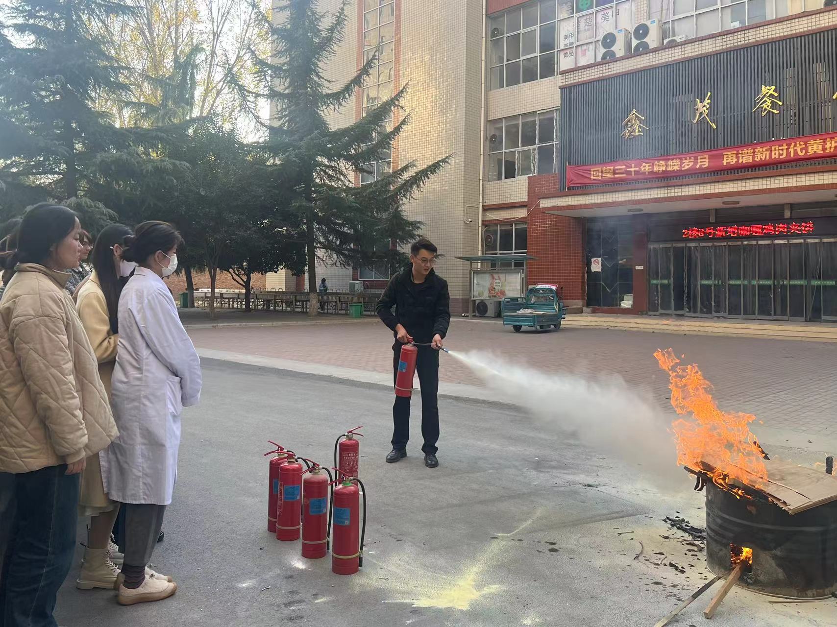 1724830638697509.jpg 1724830638697509.jpg