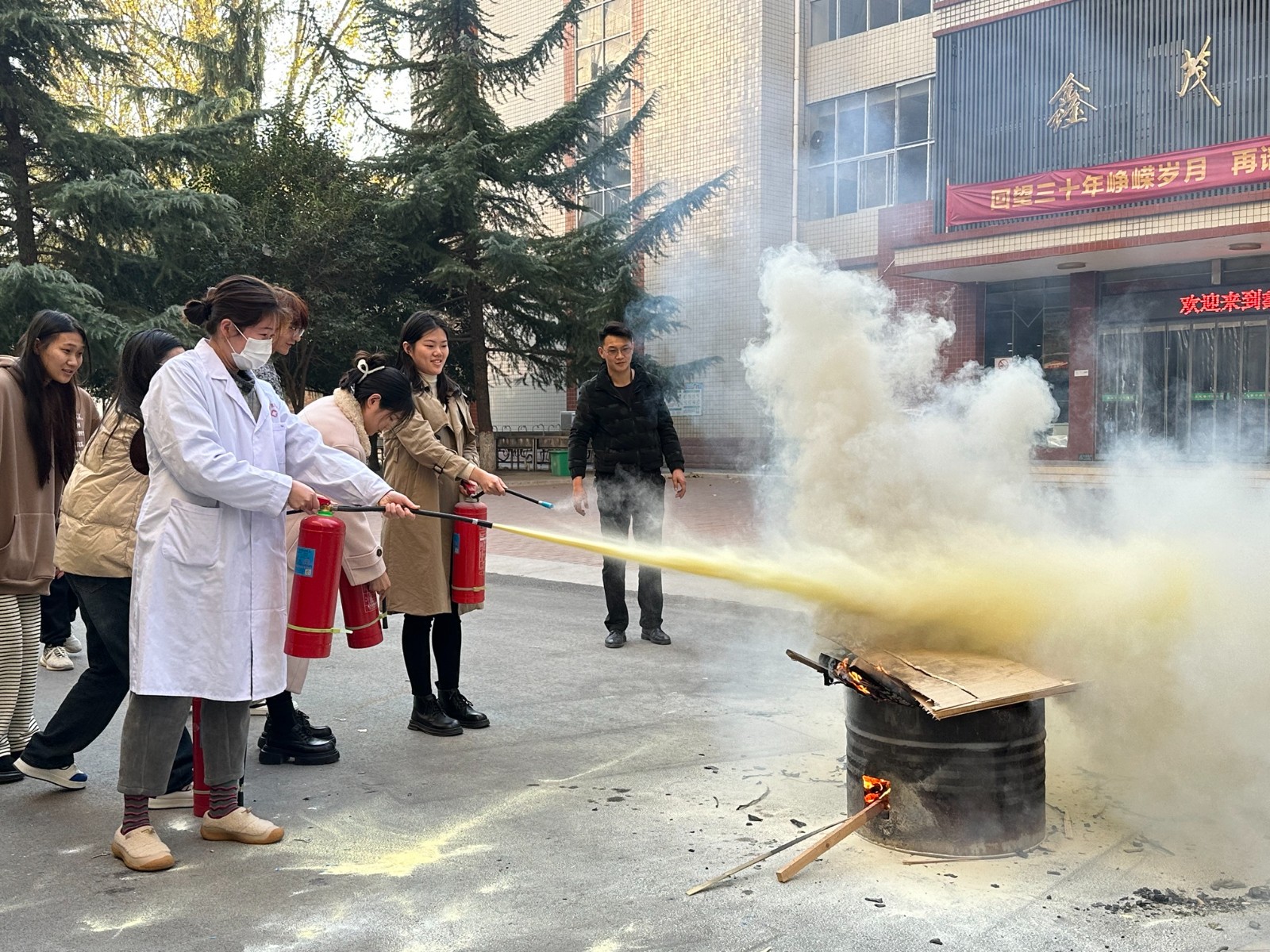 1724830687631683.jpg 1724830687631683.jpg